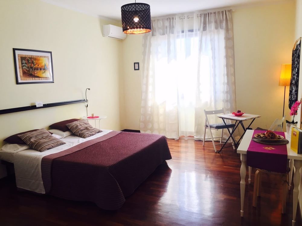 Piazza San Giovanni Bed & Breakfast